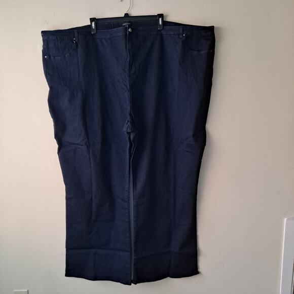 NWT Universal Standard Flare Sava High Rise 34" Jeans Dark Indigo Womens Size 40 - Picture 5 of 16